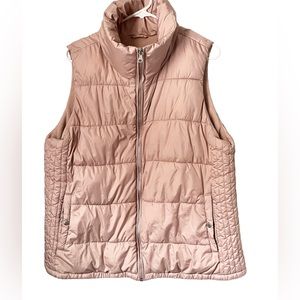Old Navy Women’s Pink Winter Puffer Vest